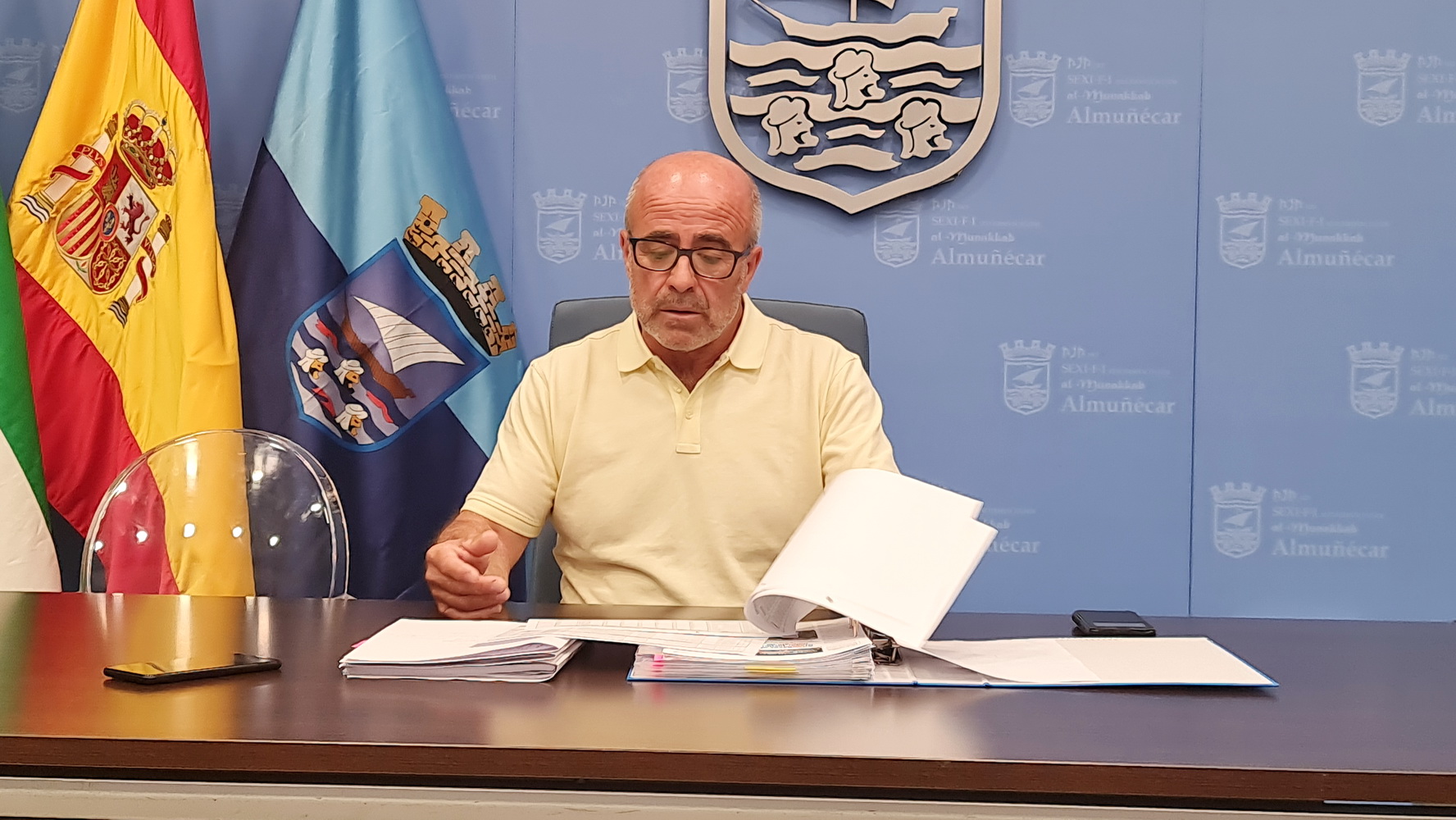 Luis Aragn argumenta la decisin municipal de cerrar el Jardn del Bonsi.